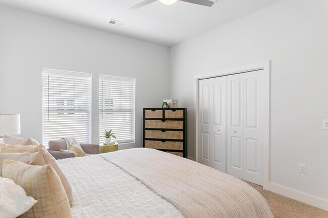 Bay Pointe at Summerville