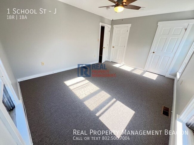 Photo - 1 School St Unidad J