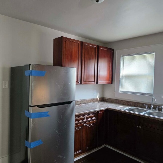 Photo - 910 Virginia St