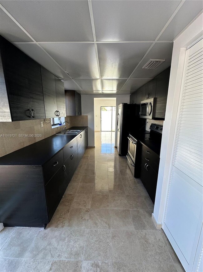 Photo - 1281 SW 124th Ct