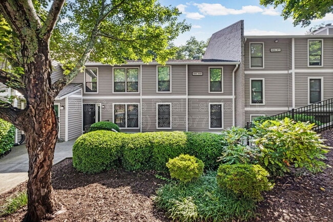 Photo - 806 Wynnes Ridge Cir