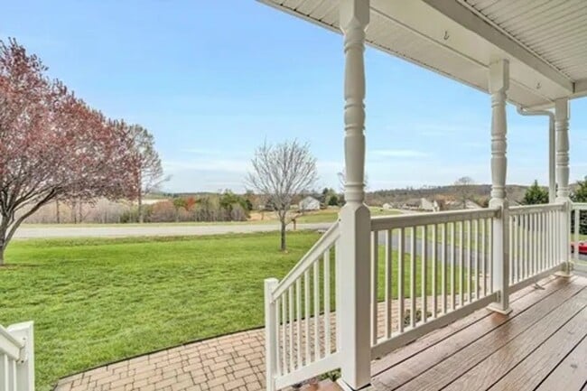 Photo - 3 Bedroom || 3 Bathroom Home in Moneta