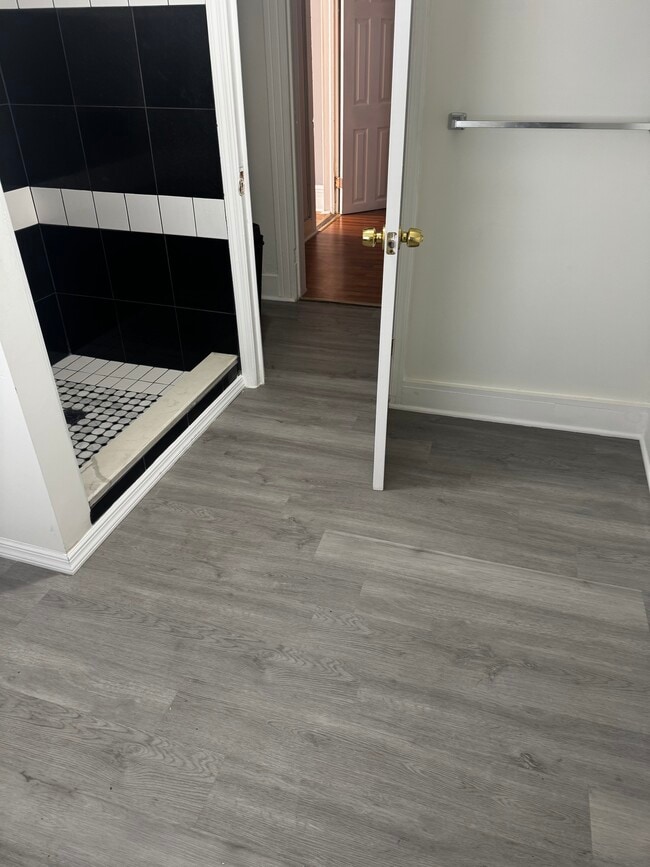 Building Photo - 478 Lincoln Pl Unit Floor 2