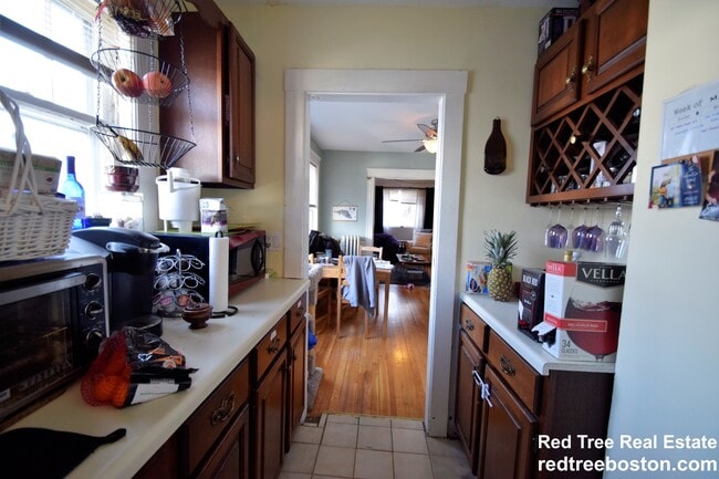 Photo - 98 Beechcroft St Unit 1