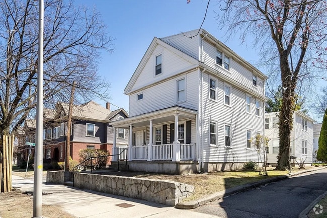 Building Photo - 85 Mt Auburn St Rental