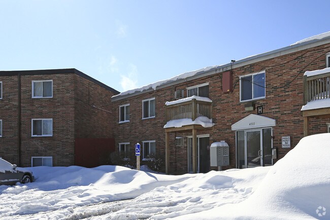 Photo - Shaker Park Gardens Apartments