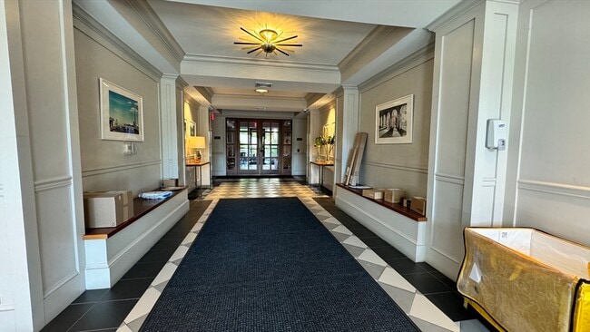 Photo - 1501 Commonwealth Ave Unit 304