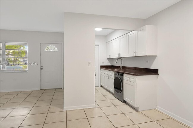 Photo - 202 N K St Unit 7