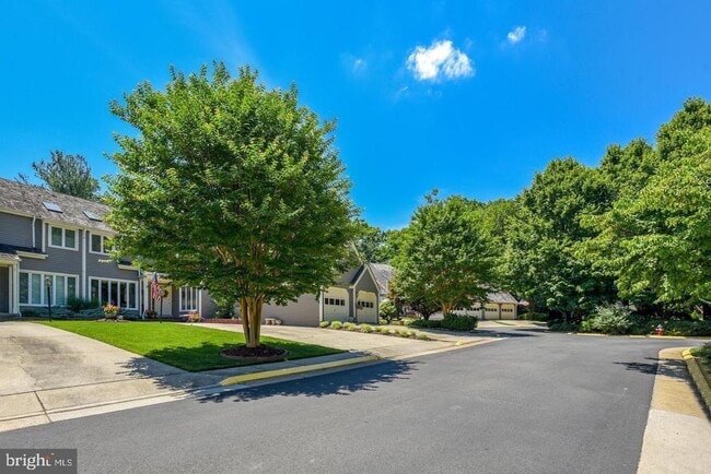 Building Photo - 11627 Chapel Cross Way