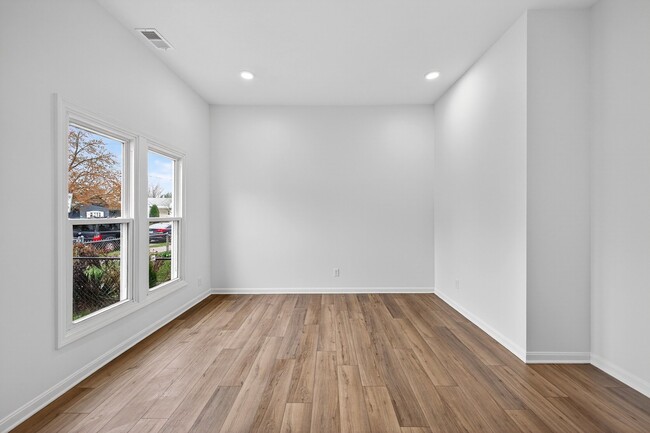 Photo - 508 Lilly Ave