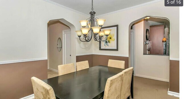 Building Photo - 124-16 84th Rd