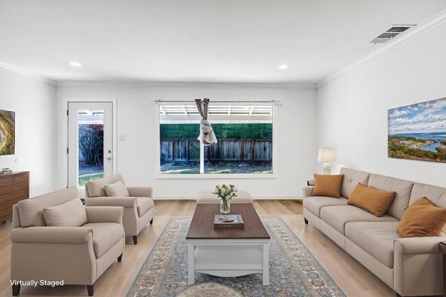 Photo - 15965 Blossom Hill Rd