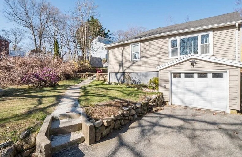 Photo - 18 Beech St (Billerica, MA)