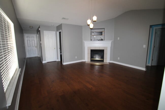 Photo - Exclusively Offered by Muse Realty, LLC