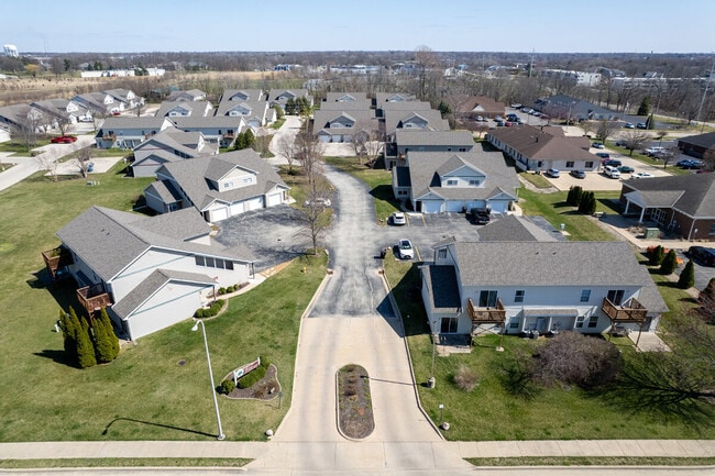 Building Photo - The Willows