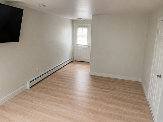 77 Main St Unit 77