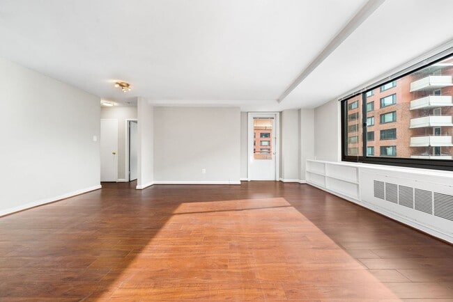 Photo - 1021 Arlington Blvd