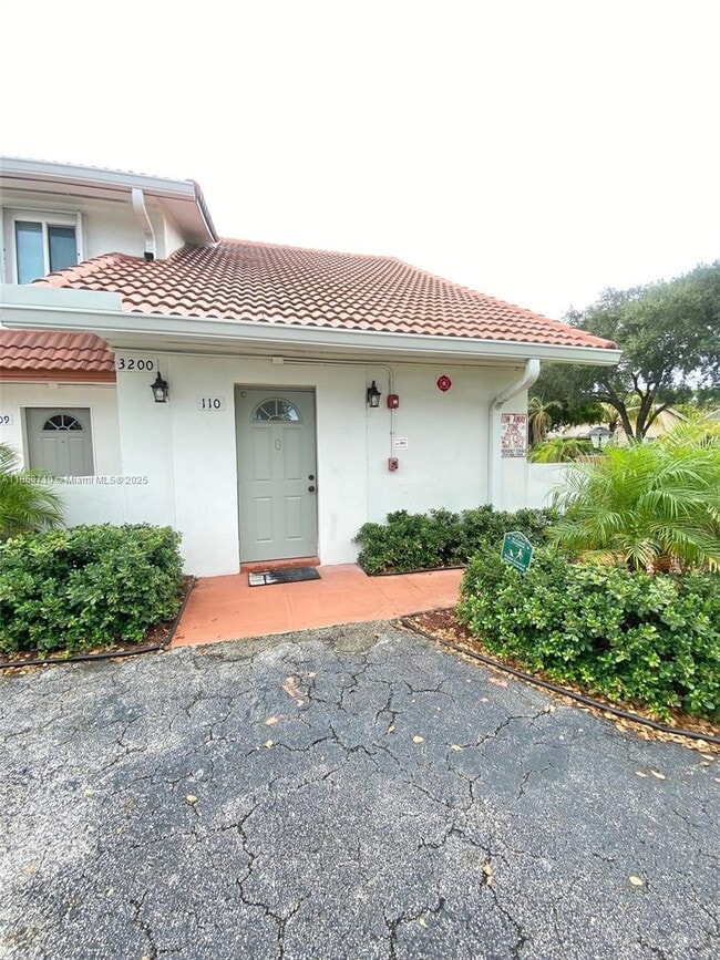 Building Photo - 3200 Coral Springs Dr Unit 110 Rental