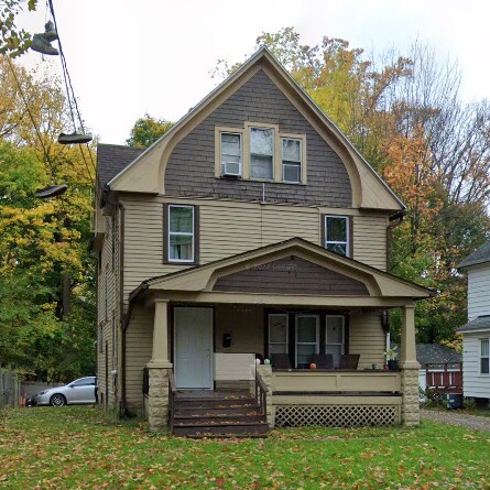 Photo - 214 Sherman St House