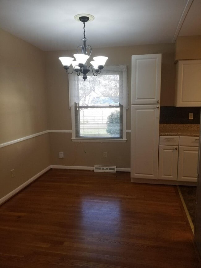 Photo - 2137 Oleander Dr