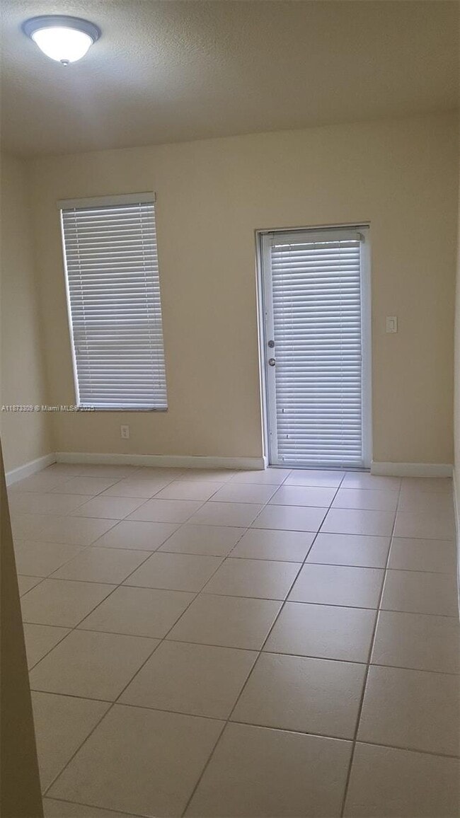 Photo - 9225 SW 170th Ave