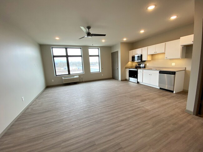 Skyway Properties LLC