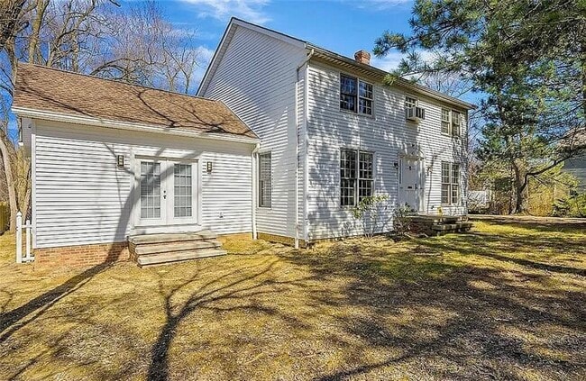 Photo - 22325 Fairmount Blvd