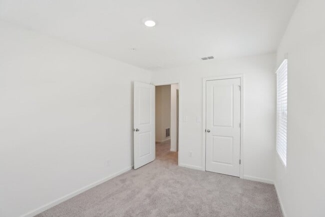 Photo - Fantastic 3bd/2.5ba home! Coming soon!