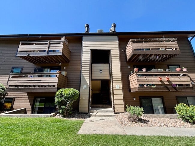 Building Photo - 7150 W 20th Ave Unit 7150 W 20th Ave, #104 Rental