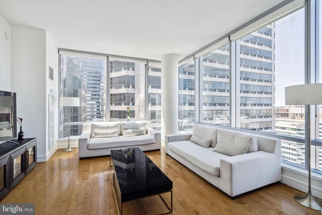 Photo - 1414 S Penn Square Unit 28F