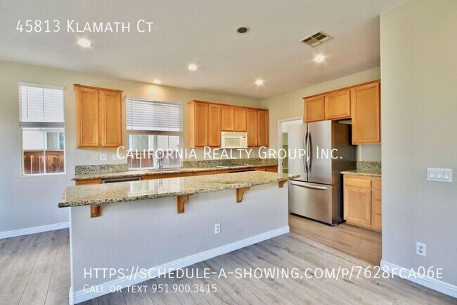 Photo - 45813 Klamath Ct