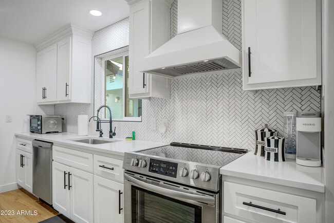 Photo - 6816 E Vernon Ave
