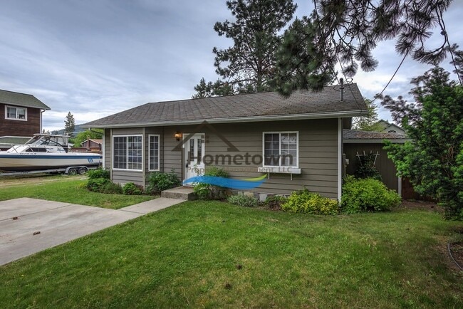 Photo - Very Nice 2 Bed Home with Fully Fenced Bac...