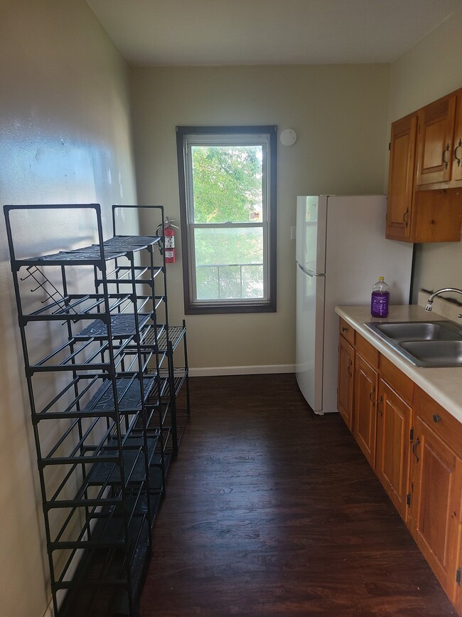 305 W Berwick St Unit 1 upstairs