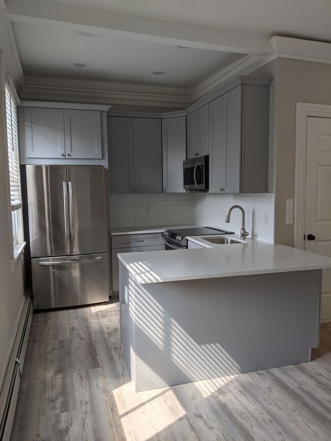 Photo - 1 W Court St Unit APT 2