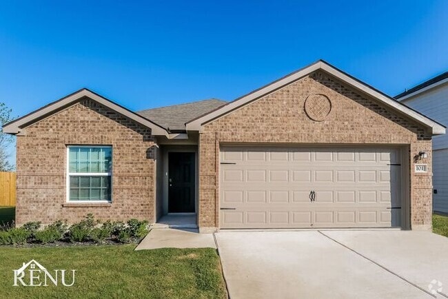 Building Photo - Now Available! Rental