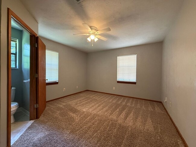 Photo - 2/2 Right at the Front of BREWSTER ESTATES w/ FENCED YARD! Unit A