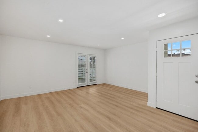 Photo - Coastal Living at Its Finest! Fully Remodeled!