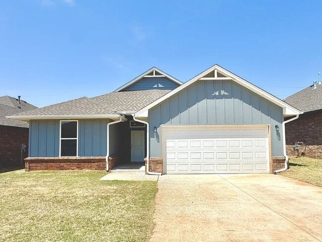 Building Photo - Pet-Friendly 3-Bed Home in Edmond - Move-In Ready!