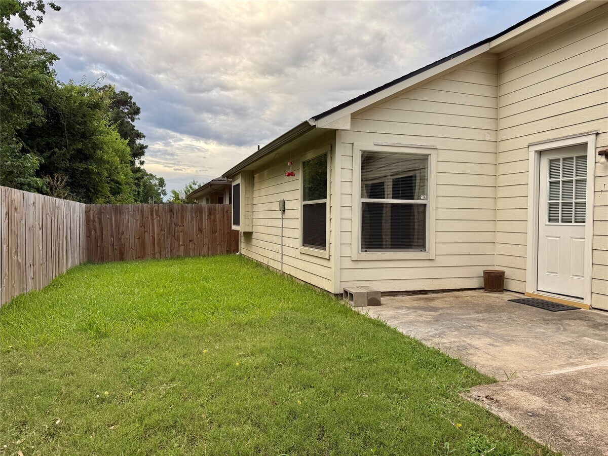 Photo - 12811 Mills Breeze Dr Casa