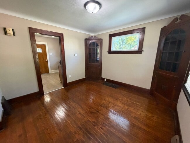 Photo - 3406 Robinwood Dr