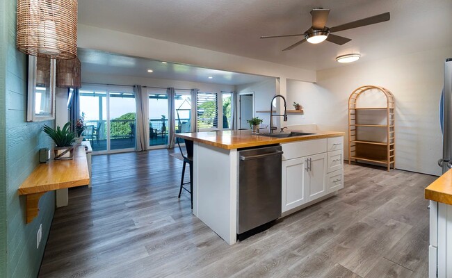 Photo - 77-6452-6452 Leilani St Unit A