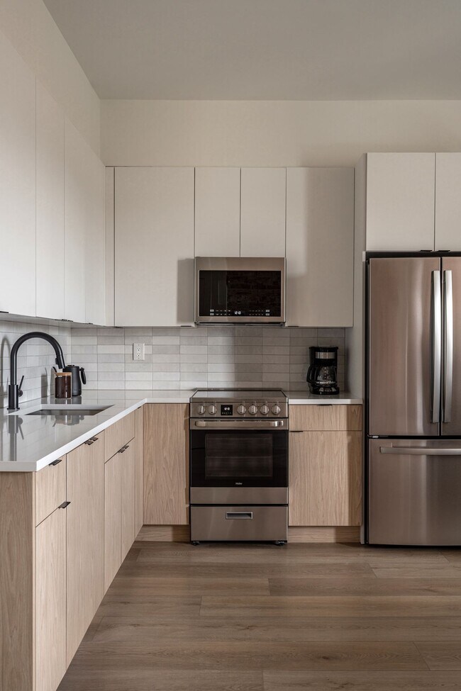 Photo - Luxury On Pine