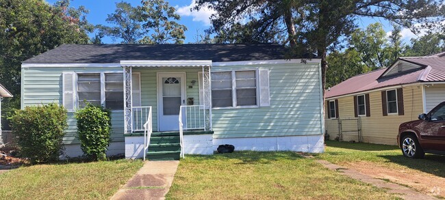 Building Photo - 1817 Alemeda Ave SW Rental