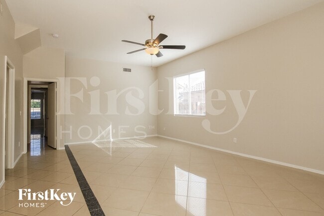 Photo - 15954 N Naegel Dr