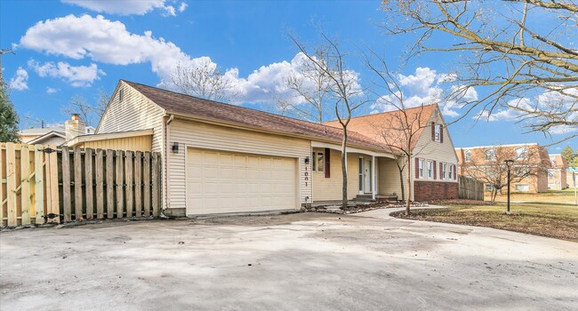 Photo - 1001 S Mattis Ave House