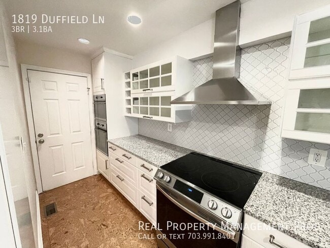 Photo - 1819 Duffield Ln