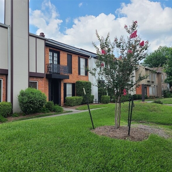 Photo - 14389 Misty Meadow Ln
