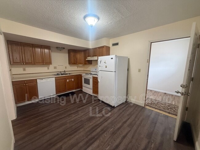 Building Photo - 5208 Rocky Fork Rd Unit F