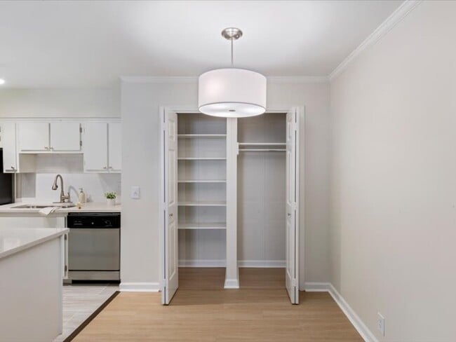 Photo - Convent Park Apartments
